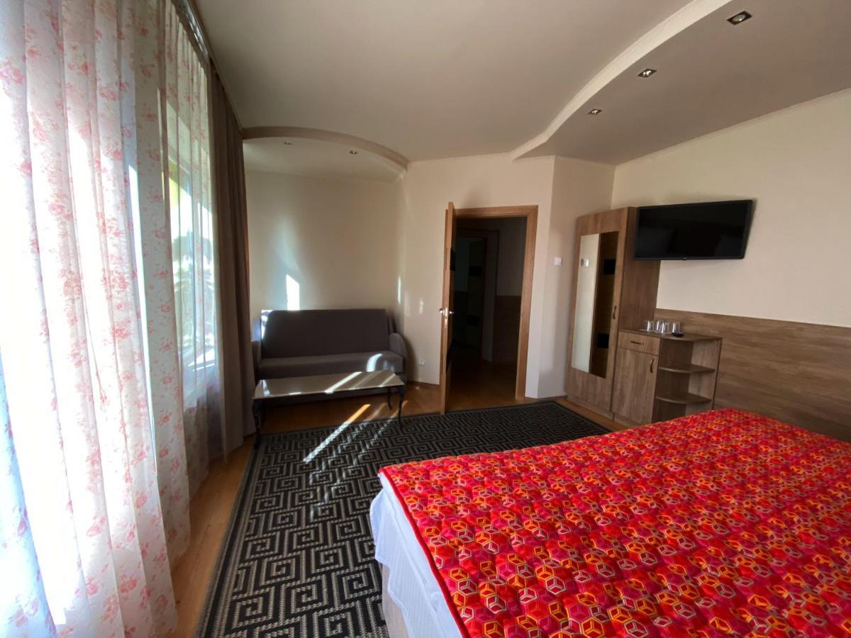 Olena Resort Briukhovychi Extérieur photo
