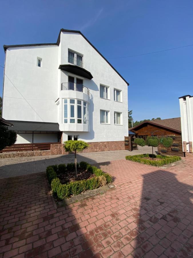 Olena Resort Briukhovychi Extérieur photo